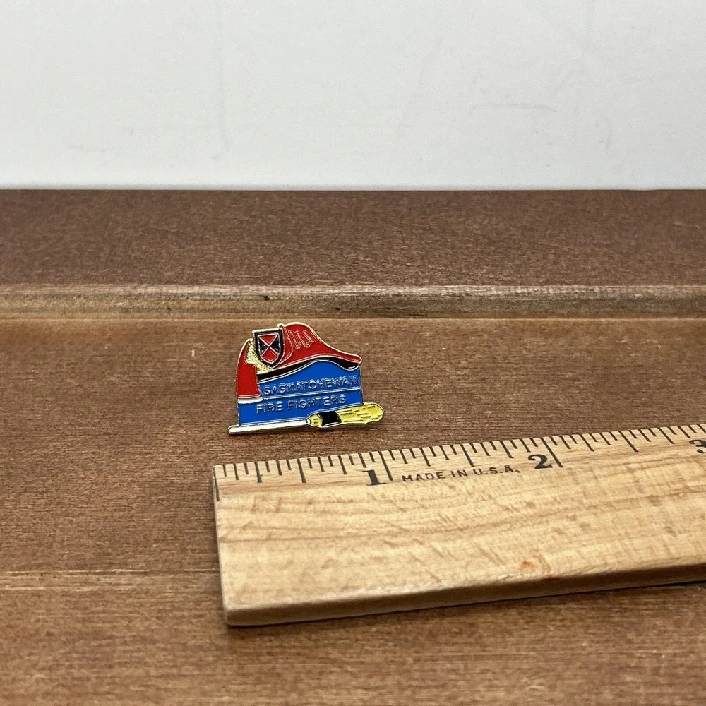 Saskatchewan Fire Fighters Metal Lapel Pin‎